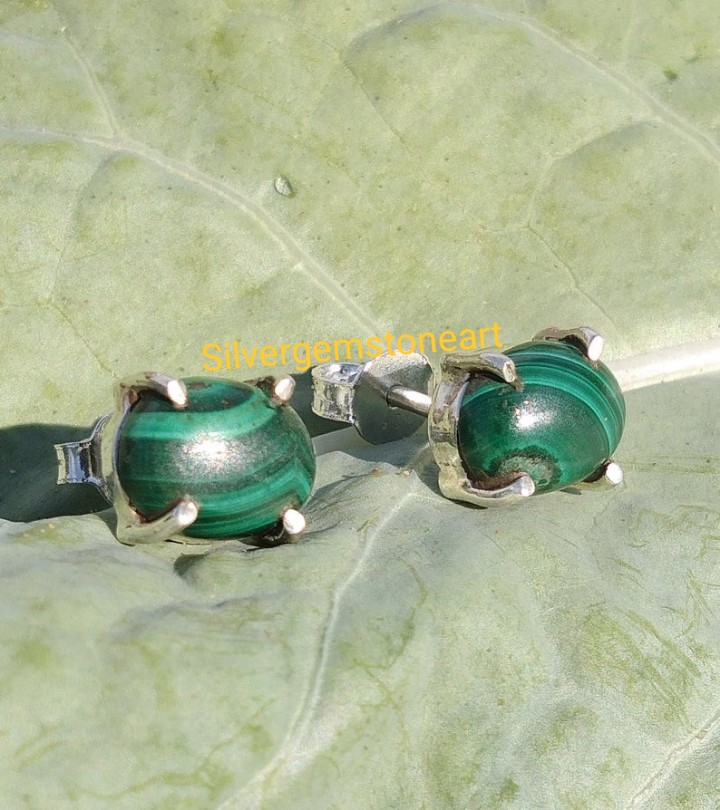 PriyaSh91439018's tweet photo. Malachite Studs
Buy At 
https://t.co/9ooBTS6Ud4

#malachitestuds #bluegreenstuds #largestuds #hugestuds #statementstuds #malachitestuds #studs #antiquestuds #malachite  #malachite #azurmalachite #malachitestuds #tourmalinestuds #greentourmaline #rotd #studssoftheday #showmeyour https://t.co/iojXGkCIrA