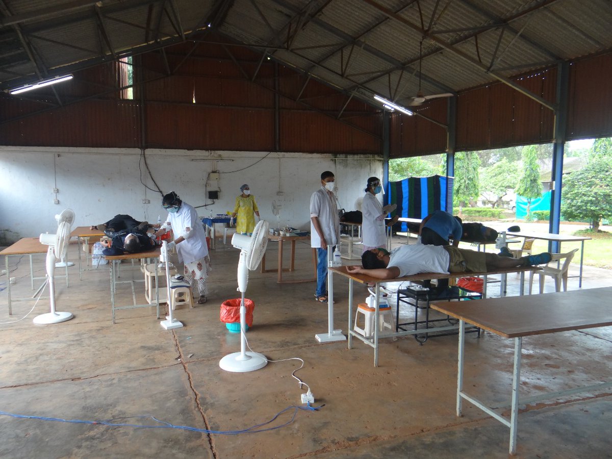 IaSouthern's tweet photo. Signals Training Centre #Panaji, #Goa organised a Blood Donation Camp at Military Camp, Ponda (Goa) in association with Goa Medical College, #Bambolim, 63 service personnel donated blood

#OpNamaste
#SouthernComdSavesLives
#NationFirst
#WeCare https://t.co/bg8tq6LPke