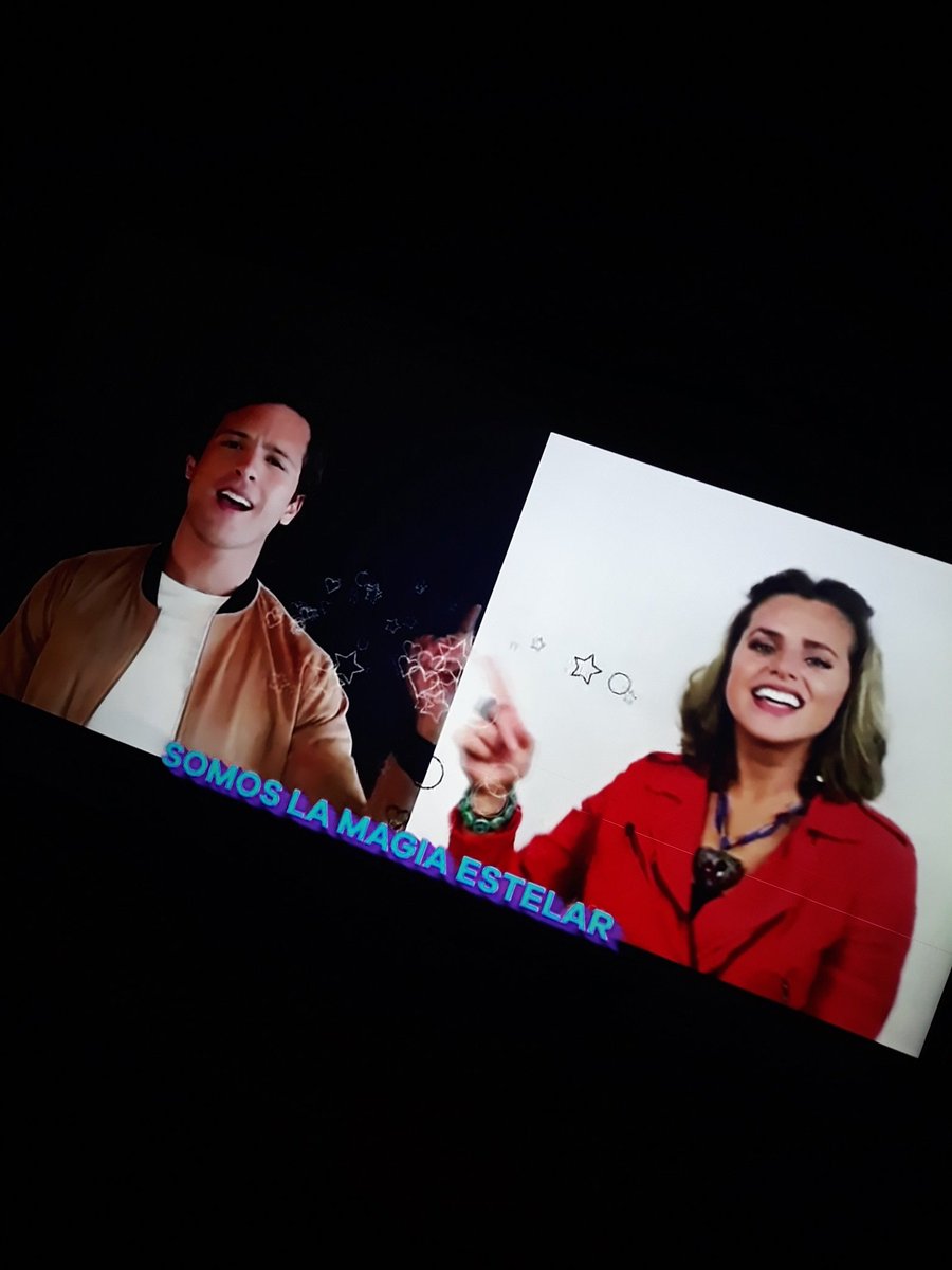EmanuelZav_'s tweet photo. Pero que hermosooo😍 la nostalgia llega a mi😭❤❤ #Nickplaylist #Grachi #Grachi10años  GRACHIFANFOREVER🥰 https://t.co/J52xJrJd8J