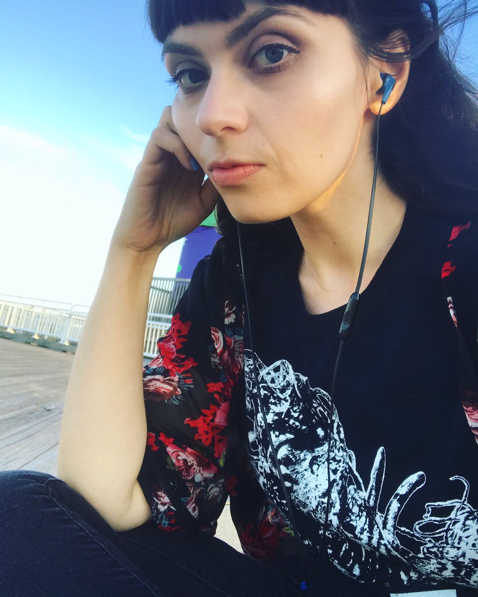 nicosoldano1's tweet photo. Still missing the outdoors in general 😭

#tetsuotheironman #shinyatsukamoto #alternativegirl #shortgirl #italianamerican #gothicc #autpunk #linkinbio #prepandemicthrowback https://t.co/EG2wnhMVS5