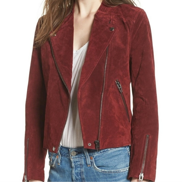 DespinaAPappas's tweet photo. So good I had to share! Check out all the items I'm loving on @Poshmarkapp from @_sweetlavender #poshmark #fashion #style #shopmycloset #allsaints #blanknyc #junkfoodclothing: https://t.co/2ldZJM8Tey https://t.co/gEIxddmge8