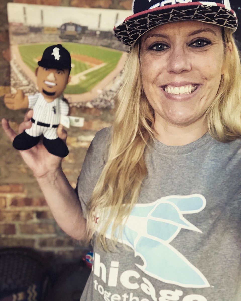 kellyanneohde's tweet photo. ⚾️ Love my @soxcharities  #chicagotogether shirt benefiting the COVID-19 relief fund. 📸: @whitesox #openingday 2020 and 2019. #changethegame #beyondthediamond https://t.co/QtpuCWi08g