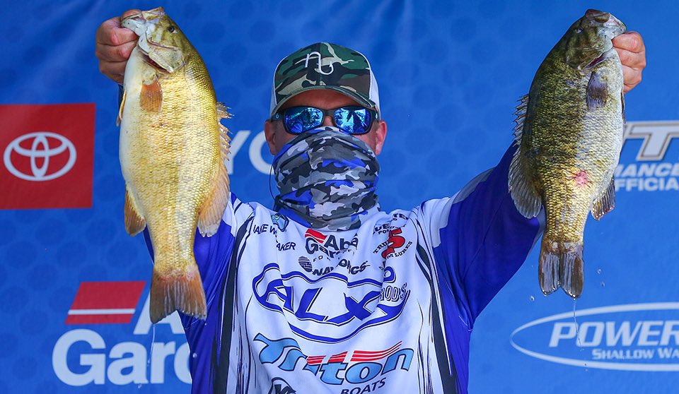 jake_whitaker_'s tweet photo. Was legitimately mad at smallmouth after Day 1. Went out and caught 17-15 to gain 23 spots! Finished up St. Lawrence in 51st, few days to prep for Champlain. Thankfully I gained back some valuable points for Angler of the Year. #bassfishing #alxrods #nuthreadz @bassmaster https://t.co/K4Is3hpElW