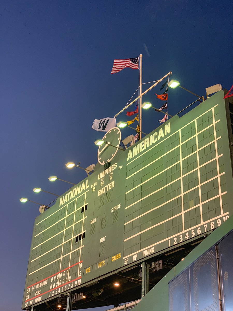 Cubs's tweet photo. 1-0

#WhereStoriesPlay https://t.co/DHqBtOUEyV