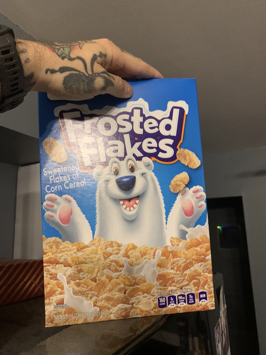 vinniequalls's tweet photo. You gonna let this slide @frosted_flakes ???? https://t.co/5TRiaFv9GG