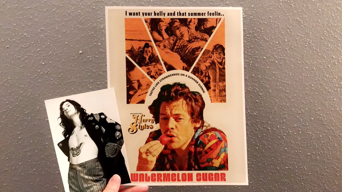 clumsysunflowr's tweet photo. Can’t wait to hang these on my wall ❤️✨ https://t.co/qWmAUGjEWW