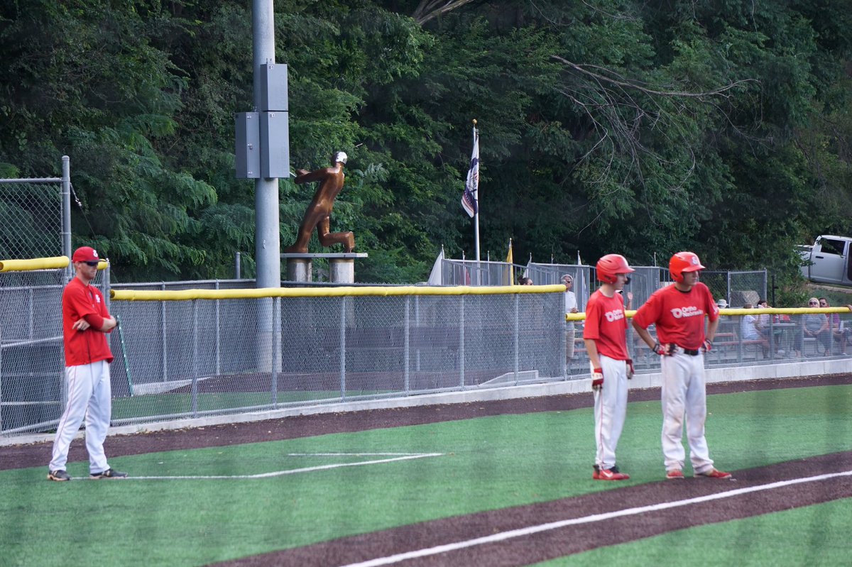 ElkhornReserve's tweet photo. Elkhorn 8 Millard Sox Black 0
WP: @kj_schenck 6IP 7K 
@daltonwitt10 2-2 3R
@bbenreynolds 2-3 3B
@CooperFedde 1-3 2B

We advance to the winners bracket game on Sunday at 4pm vs Waverly. https://t.co/BU0WK3FNTV