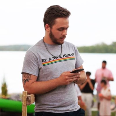 davis_ferry's tweet photo. #NewProfilePic https://t.co/v7CAnsZyzr