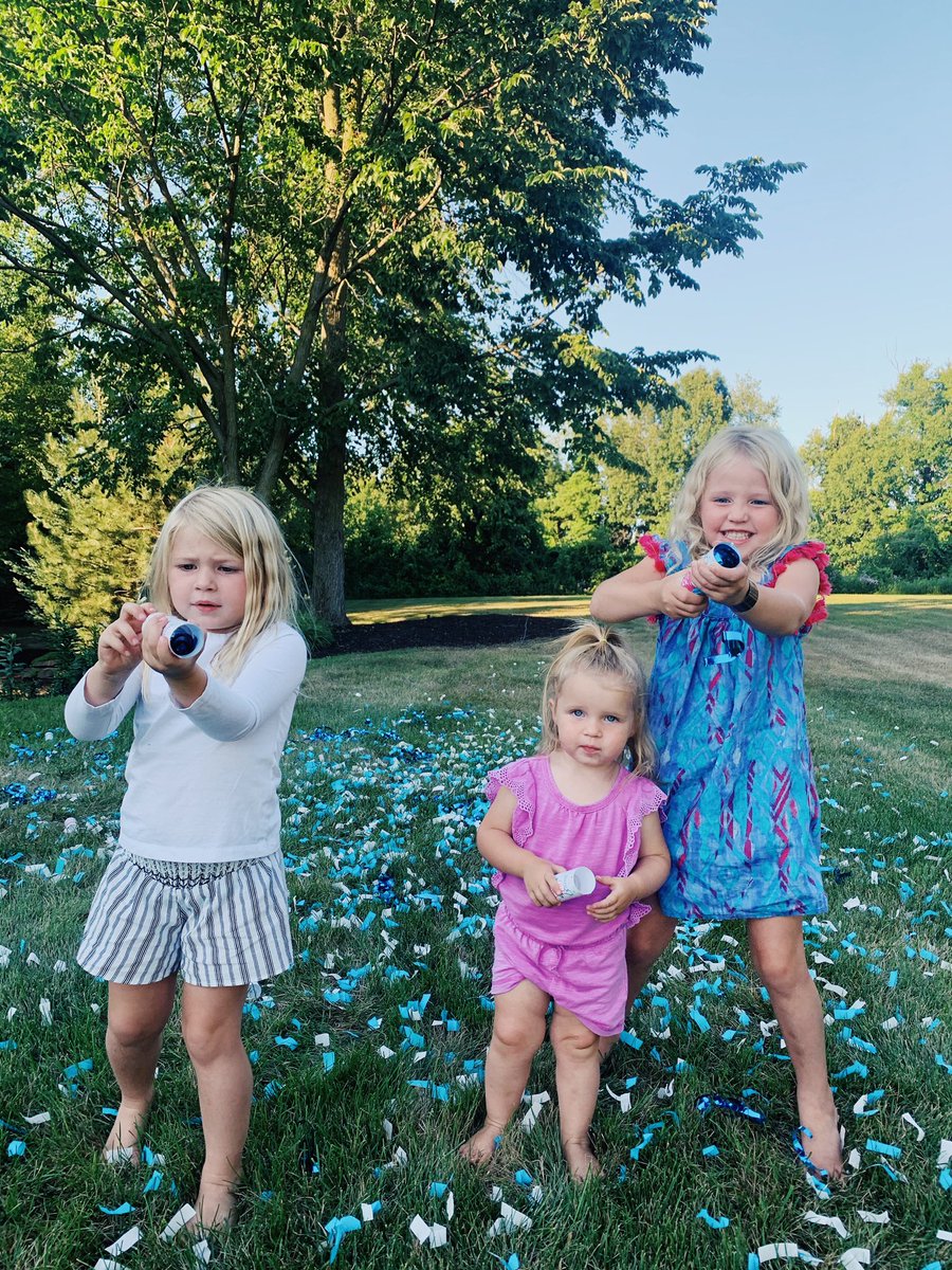 mrsmckenzieline's tweet photo. 2020 has officially proved it is capable of anything! We are having a BOY!! 💙 @ZLINE48 https://t.co/NQqx0PYiNS