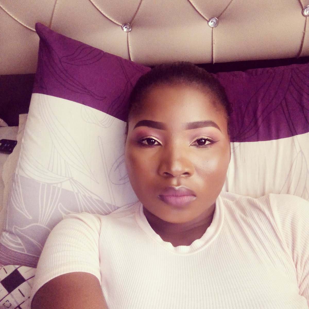 JacinthaDesmond's tweet photo. Birthday promo free makeup from Saturday to Sunday for any one. You'll only pay my fare to and from your house. 
#birthdaygirl 
#makeupartist
#Julyfinest https://t.co/Fq66kvK9t7