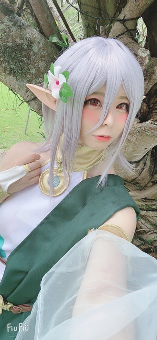 Twitterのコスプレ画像32
