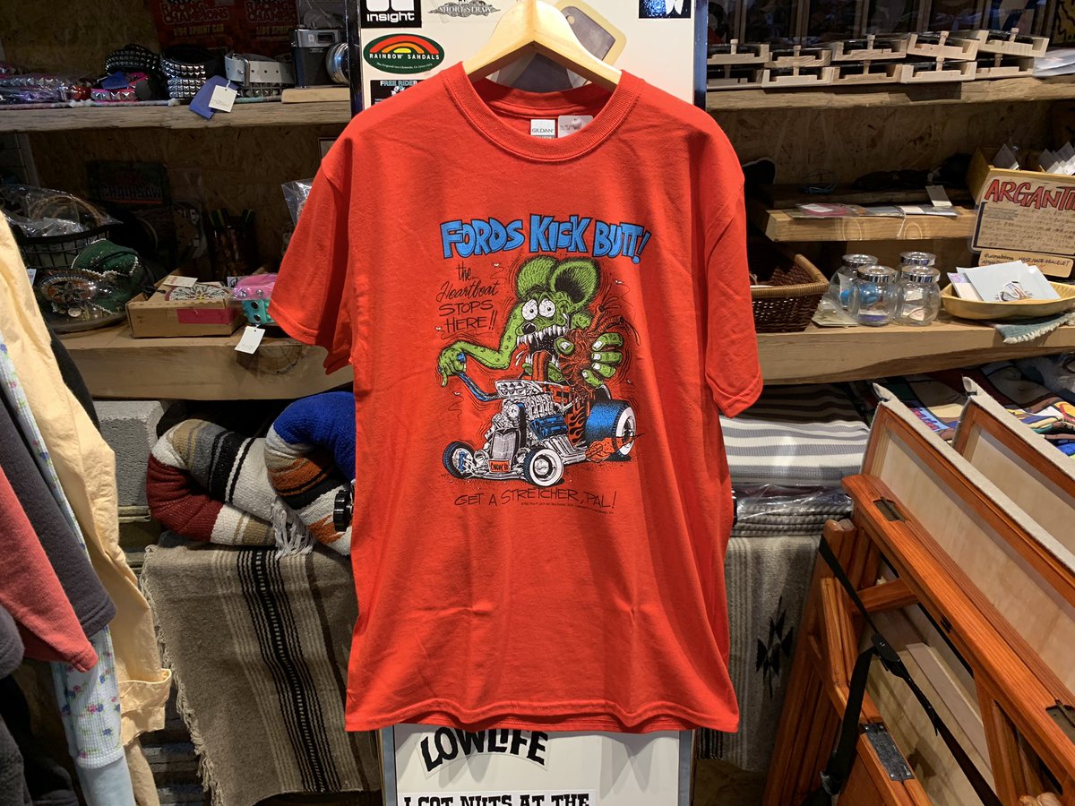 Outside Kawasaki Rat Fink Kick Butt Tee Shirts Size M L Price 3900 Tax 赤tシャツに 心臓を握りしめる レッドフィンク ハードです Ratfink ラットフィンク 汗かき ネズミ キャラクター アメリカ Tシャツ インポート セレクトショップ