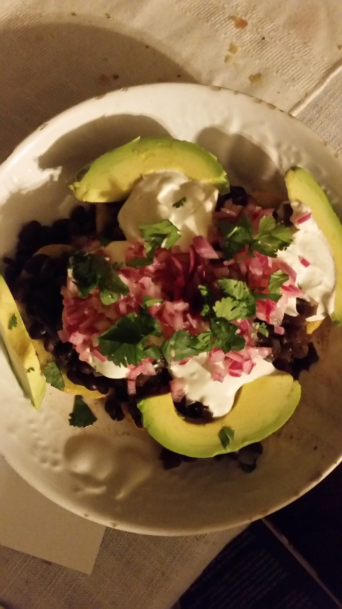 CarlNyberg312's tweet photo. #SmittenKitchen Black Bean Ragout https://t.co/XeJhXTQei3