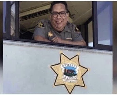 NorCalCOPS's tweet photo. It is with heavy hearts that we announce @alamedacountysheriff, Deputy Oscar Rocha passed away on July 23, 2020 from complications of COVID-19.  We ask that keep the entire Rocha family, friends and co-workers in your continued thoughts. 
#rebuildingshatteredlives https://t.co/qqWbew86du