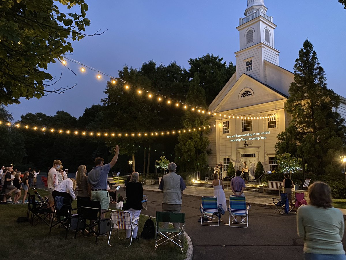 NathanCarlHart's tweet photo. Make a joyful noise to the Lord all the earth! #worship #church #socialdistance #neartoGod #outdoorworship #stanwichchurch https://t.co/B9x2b2CuwX