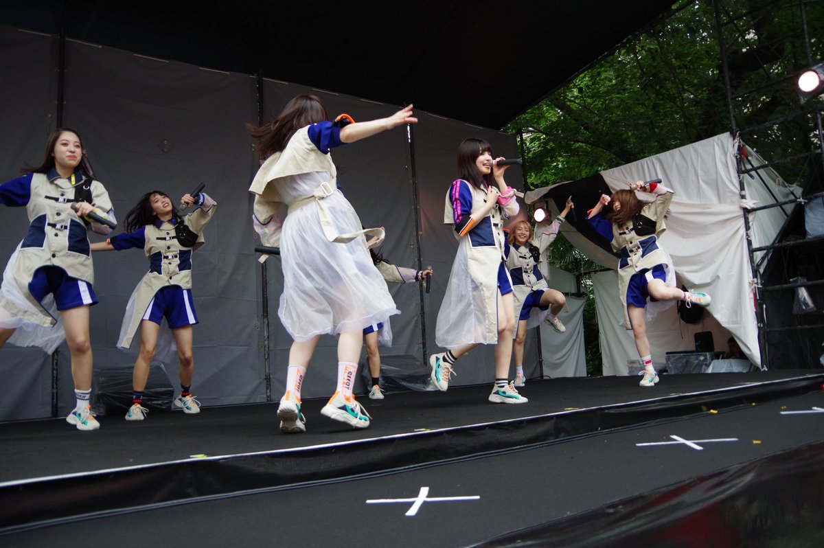 hzj73zx's tweet photo. 2020/7/24
「アナフェス × ITOKEN Fes!! supported by ITOKEN」
神田明神野外特設ステージ
全体(3/6)
#PiiiiiiiN
#前田イブ #美希あすか #上野りみ #那須笑美 #大槻りこ #堀口あいか #田中みう
#EVErydayEVErything
#ほしがりほちゃん https://t.co/3nmHuQYLVx