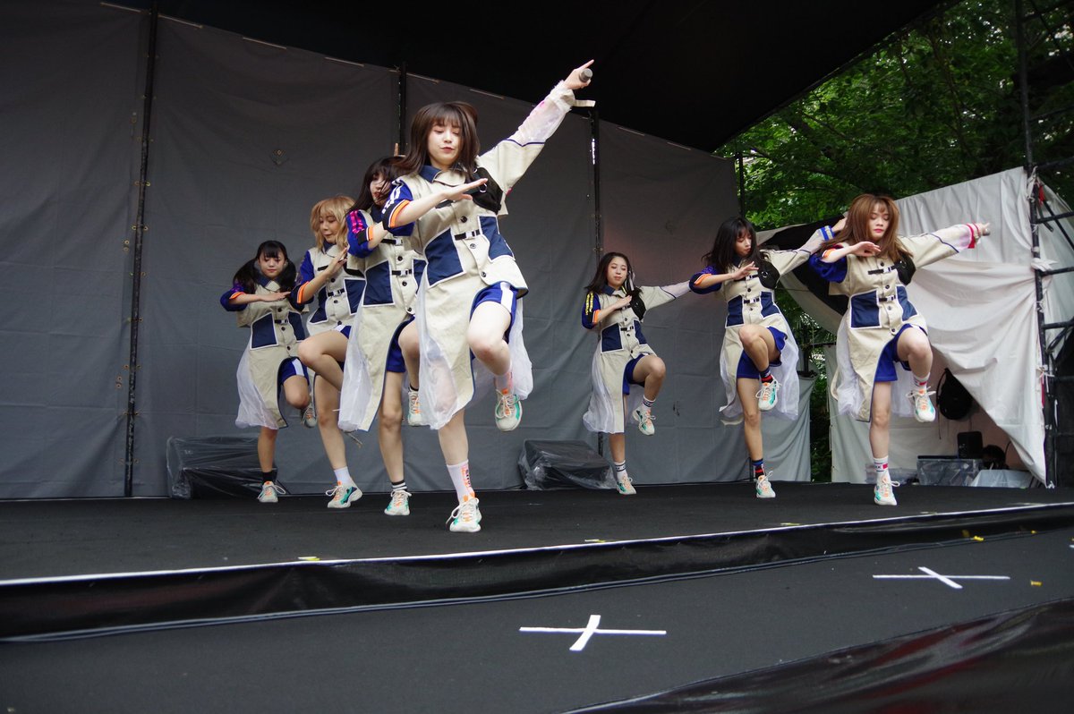 hzj73zx's tweet photo. 2020/7/24
「アナフェス × ITOKEN Fes!! supported by ITOKEN」
神田明神野外特設ステージ
全体(3/6)
#PiiiiiiiN
#前田イブ #美希あすか #上野りみ #那須笑美 #大槻りこ #堀口あいか #田中みう
#EVErydayEVErything
#ほしがりほちゃん https://t.co/3nmHuQYLVx