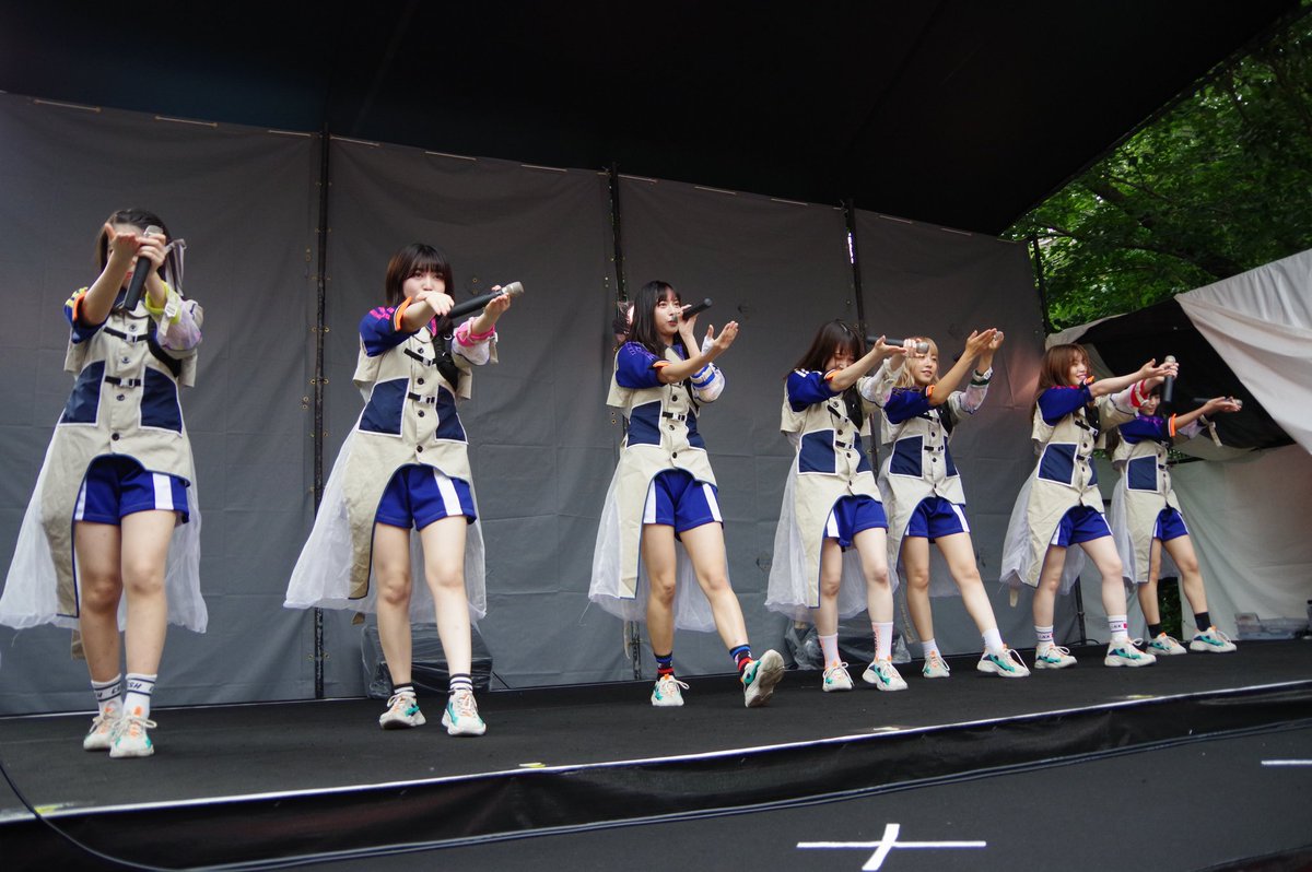hzj73zx's tweet photo. 2020/7/24
「アナフェス × ITOKEN Fes!! supported by ITOKEN」
神田明神野外特設ステージ
全体(3/6)
#PiiiiiiiN
#前田イブ #美希あすか #上野りみ #那須笑美 #大槻りこ #堀口あいか #田中みう
#EVErydayEVErything
#ほしがりほちゃん https://t.co/3nmHuQYLVx