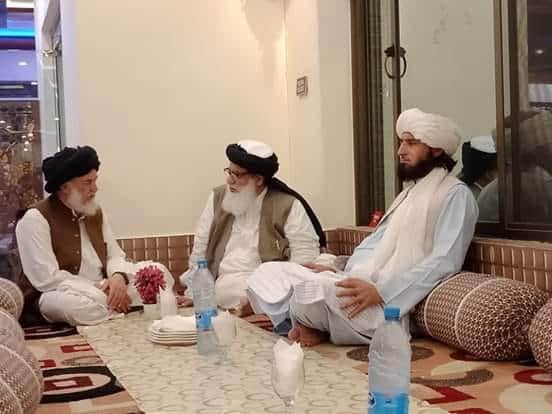 MusaferWazir1's tweet photo. چکدرہ:•
سپرست علی جمعیت علماء اسلام خیبر پختونخواہ مولانا گل نصیب خان صاحب
امیر جمعیت علماء اسلام خیبر پختونخواہ مولانا عطاء الرحمان صاحب
اور نائب امیر جمعیت علماء اسلام خیبر پختونخواہ مفتی فضل غفور صاحب https://t.co/2mt0di4HZw