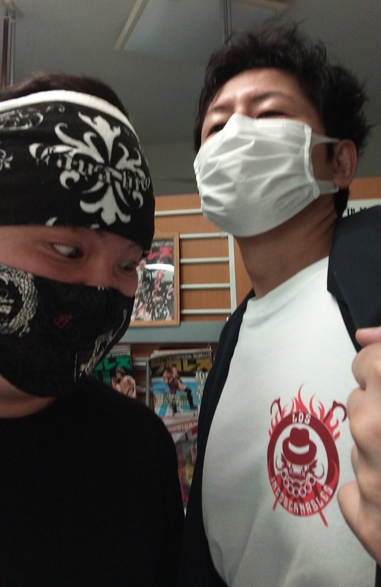 asakusadragon's tweet photo. 久しぶりの施術ありがとうございました
もう全身ふにゃふにゃであります
また次回よろしくお願いいたします
#足踏み堂
#carest
#ミラノコレクションAT
#鷹木推し
#なのであろうか
#貢献してます
#いろいろと https://t.co/74VuhfL4Qi