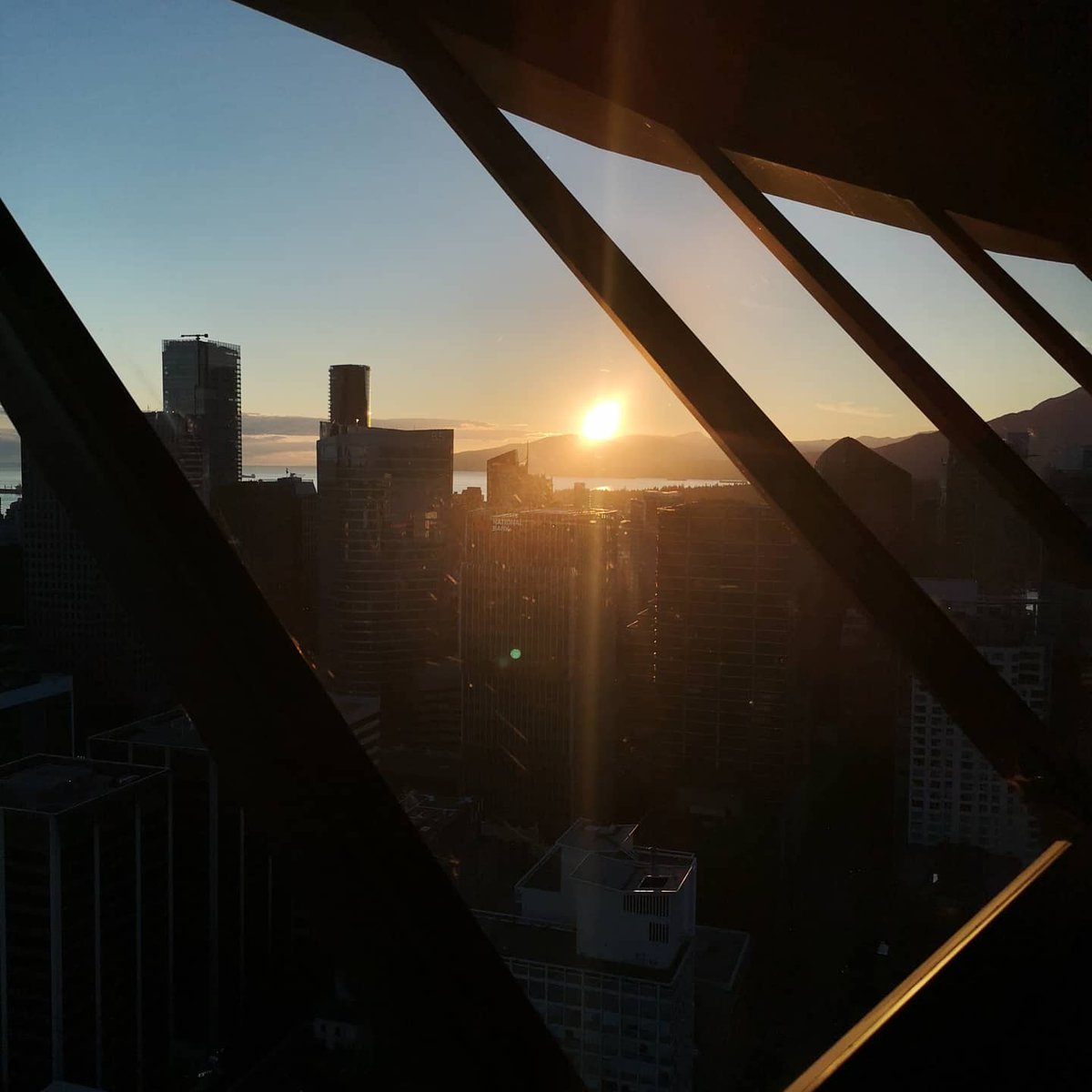 Sunset city✨ #Vancouver #photography #Vancouverphotos