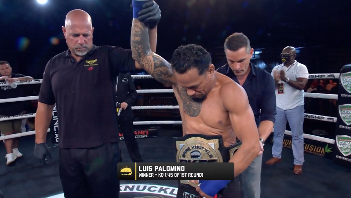 ATSteveDuncan's tweet photo. Luis Palomino venciรณ a Isaac Vallie-Flagg por KO (puรฑos) 0:45 del Round 1. Se corona campeรณn ligero de BKFC #BKFC11 #BKB #Boxing #LuisPalomino #Peru https://t.co/ot3IEP9ueX