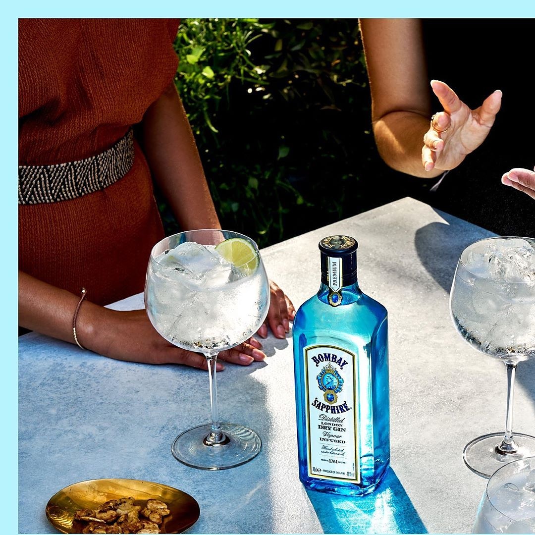 SipApp_bw's tweet photo. Coming soon on #SipApp

Repost 
———
Now’s the perfect time to create something new.

#BombaySapphireGin https://t.co/zfQRcwqC8F