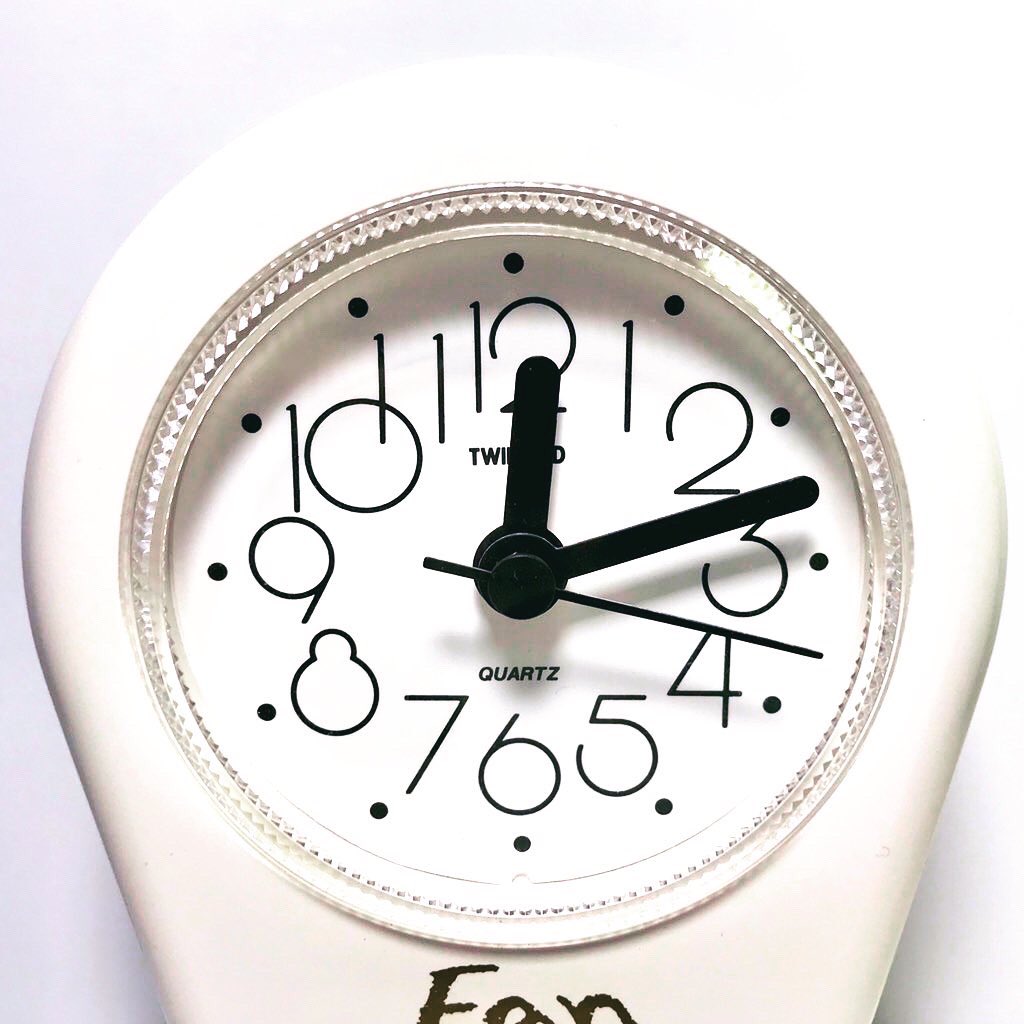 奇声を発して暴れる坊や A Twitter 奇声の入荷 Twinbird製クリップクロック未使用品が入荷しました メイン機能の時計とこの大きなクリップの組み合わせが最高に90年代しているこちらの逸品 キッチンやオフィスを懐かしの空間に一変させるポテンシャルが十分に