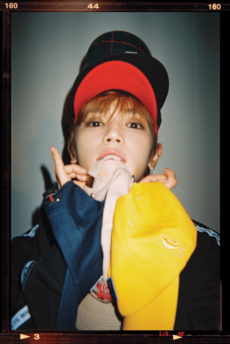 sweetpotaedo's tweet image. today i offer you: this taeyong