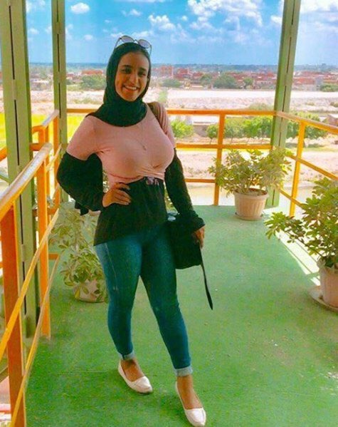 ASMAA_KOSHA's tweet photo. نيك اختك وريحها والا الغريب هينيكها ويفضحها https://t.co/KJwvHTvTtD