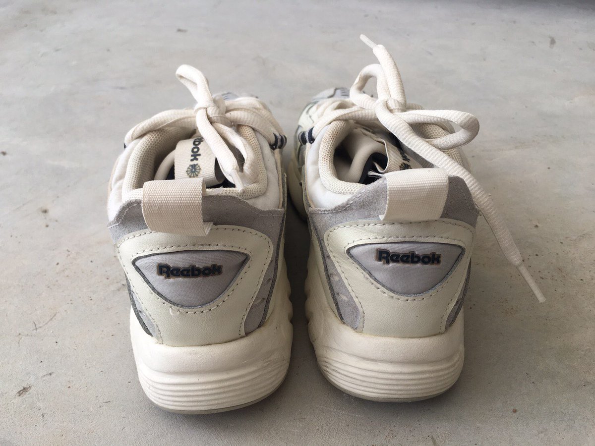 beeters14's tweet photo. ส่งต่อรองเท้าReebok มือ2 สภาพใหม่ ราคา 490฿ สนใจทัก ID line: beeters38 #Reebok  #รองเท้ามือสองของแท้ https://t.co/WwWIDbqCF5