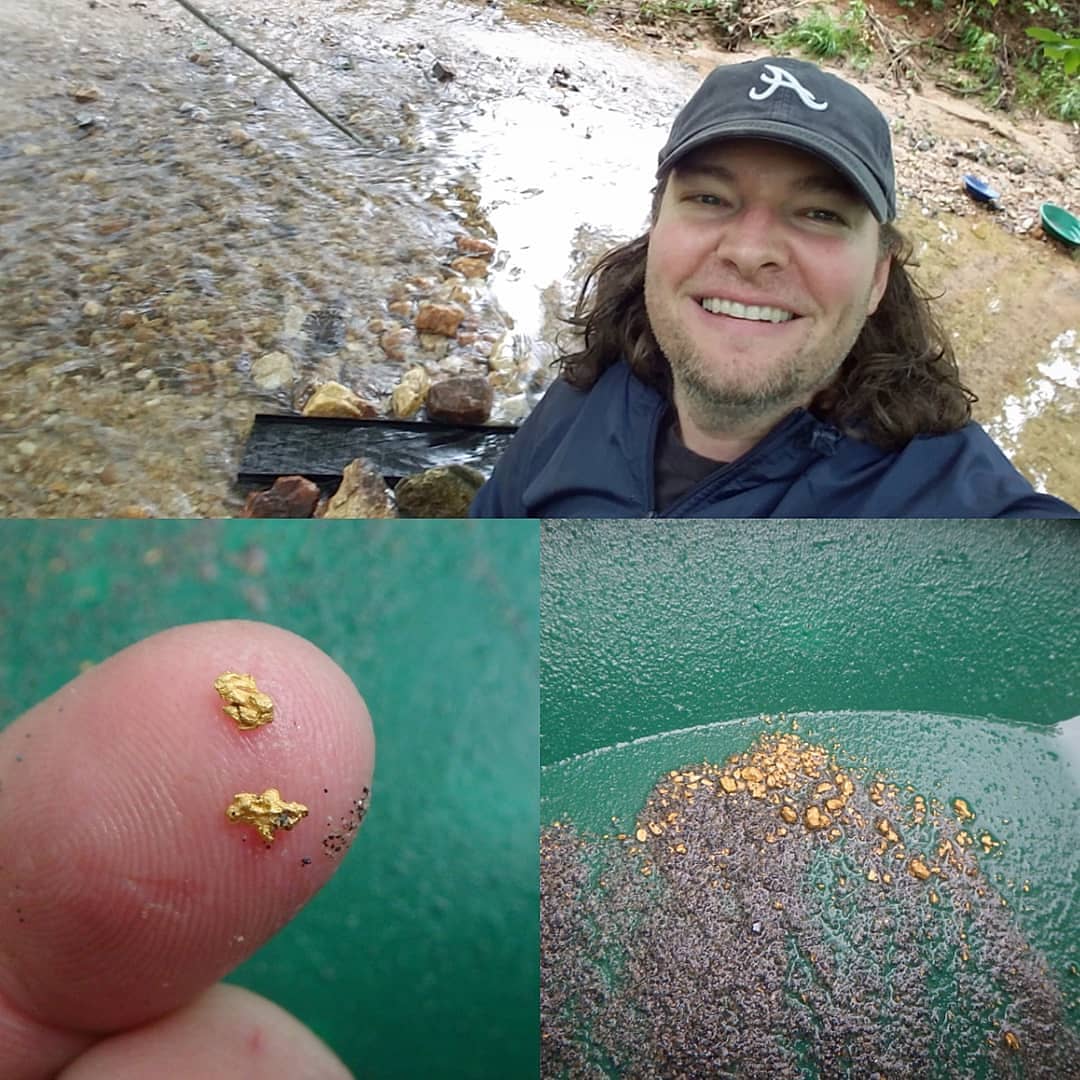 sluicelee's tweet photo. It's been a while, gotten a little older, hair longer, but still #gonzo for the gold. #goldprospecting #sluicing #vortexmat #heavypansfellowgoldprospectors https://t.co/MfJCRLlRDs