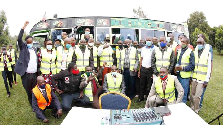 _kiarie_'s tweet photo. Youths Empowerment Remains big Agenda For Deputy President Dr William Ruto. A very humble and hardworking leader we have. Blessed Sabbath Folks. @TeamWiliamRuto @realWaswah https://t.co/sE2K8ODWTv