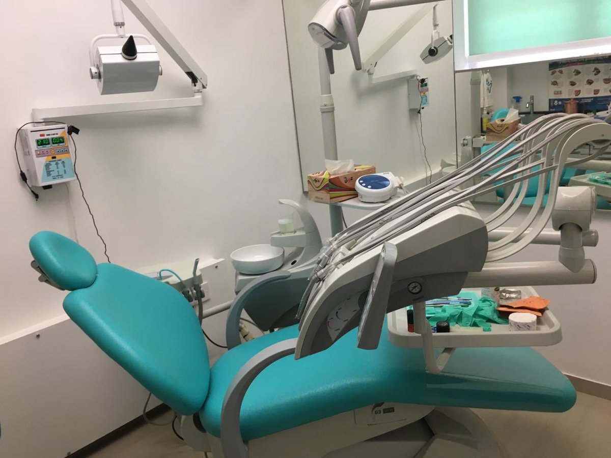 brewathought's tweet photo. Read today’s story about a #dentist who used her skills very differently during the #lockdown https://t.co/RUudHAHIMd https://t.co/Bm6pOzIdJc