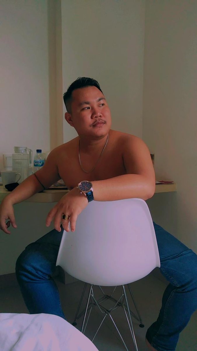 PijitJam's tweet photo. Silakan ya di open bo massage nya
Full boddy massage
Full boddy refleksi
Totok wajah
Bekam basah
Kop kering
Kerokan
Luluran
Dll
Kusus pangilan ya 
Wa 082113264817 https://t.co/1yqae4W57c