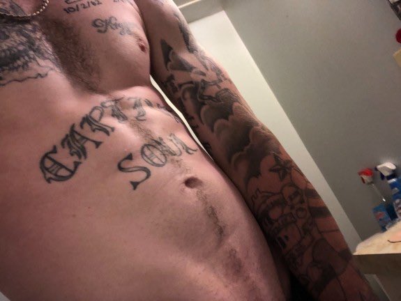 Who wants to come see me pull my hard cock out for them #dm #cock #tattoo https://t.co/vwSpDR0N7A<a href="/tag/tattoo"class="tags"><span>#tattoo</span></a><a href="/tag/cock"class="tags"><span>#cock</span></a><a href="/tag/dm"class="tags"><span>#dm</span></a>