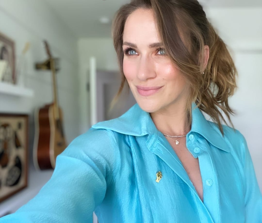 deadcon8's tweet photo. Wishing the Very Happiest of Birthday's to Texas's Own Astonishingly Stellar & Tremendously Stunning 5'8 Statuesque Actress of Sci-Fi. Ms. @TheRealShantel. HAPPY BIRTHDAY SHANTEL #PattySpivot #JulieSwagger #BeccaButcher!!! ๐๐๐๐ฅณ๐๐๐๐ฅณ๐๐๐๐ฅณ๐๐ https://t.co/EKzqMs1yXY