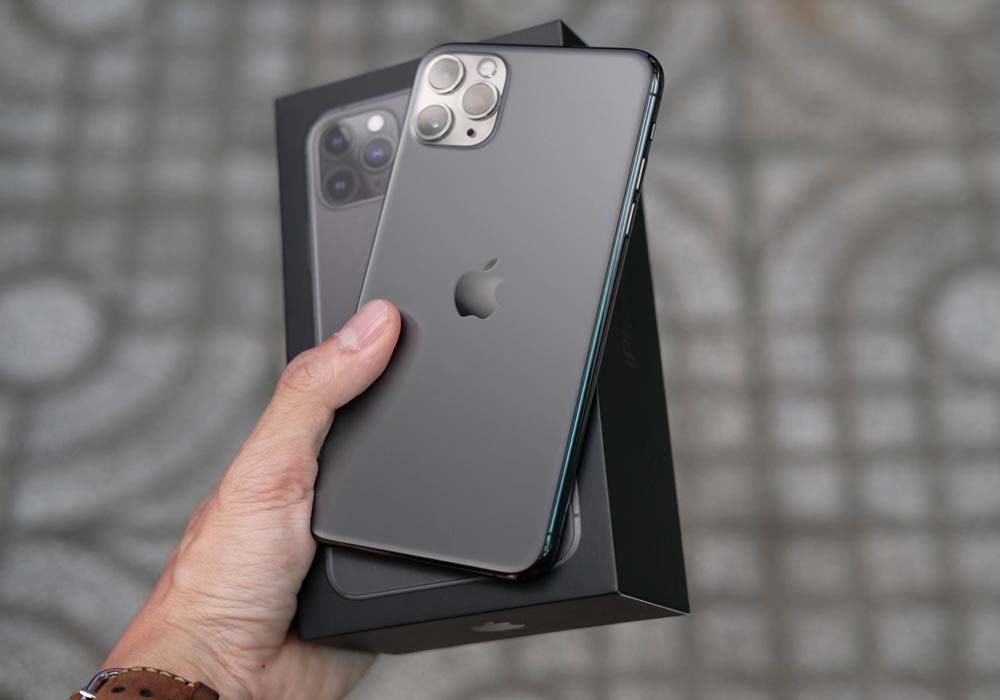 sandeshnews's tweet photo. Apple Days: સૌથી ઓછી કિંમતે મળી રહ્યો છે Apple iPhone 11, આજે સેલનો અંતિમ દિવસ
જાણો સમગ્ર માહિતી: https://t.co/uSoKWzUnvZ
#AppleiPhone11pro #iPhone11proMax #Disocunt https://t.co/LrLg5IukNY