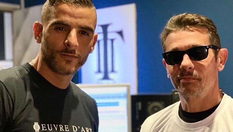 ShakeItRadio's tweet photo. Sofiane et Kool Shen braquent l'"Undustry" dans leur nouveau clip
-> https://t.co/gphDl8zHPD
#Sofiane #KoolShen #Undustry #ShakeItRadio https://t.co/3OCwgDWRNq