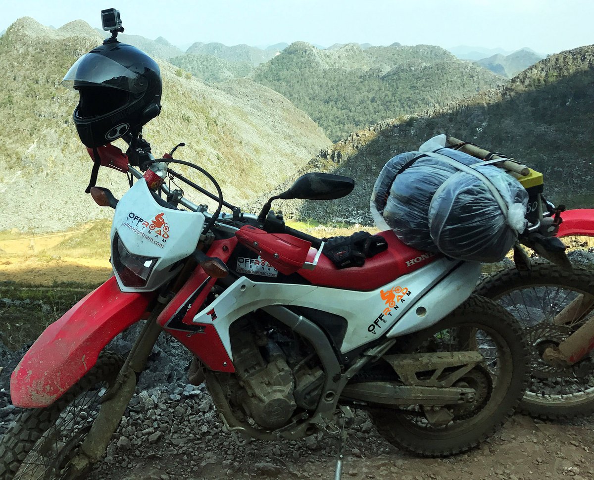 vietnambikers1's tweet photo. What to bring on your Vietnam motorbike tours? Pack light and just enough. You can buy things on the way! 😂 ❓ 🏁
📲 https://t.co/hf0bcaEk5w
#vietnammotorcyclehire #vietnammotorbikehire #vietnamscooterhire #hanoi #rental #whattobring https://t.co/Uk2BIbN8x4