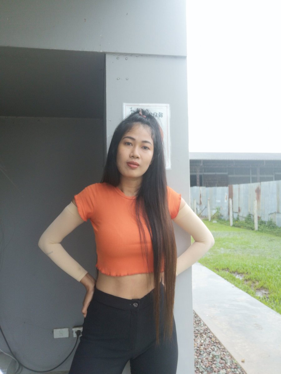 Aew72230847's tweet photo. มีใครต้องการแฟน​ตัวดำๆอวบๆไหมคะ
เราเป็นให้ได้นะ😝#แม่ค้าคนโสด
#อิ๋วเอง​ #คนโสด​ #โสด https://t.co/YY67bnHUP4