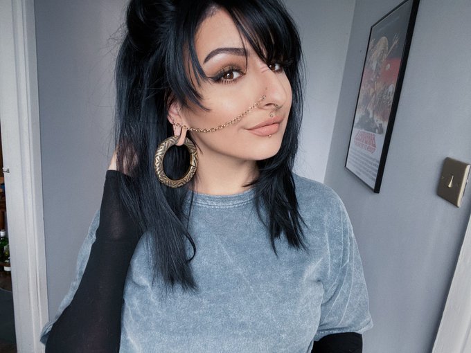 Can we just take a moment to appreciate that big noses are sexy 🙏🏽 https://t.co/Jlrg4r9jSm<a href="/tag/suicidegirls"class="tags"><span>#suicidegirls</span></a>