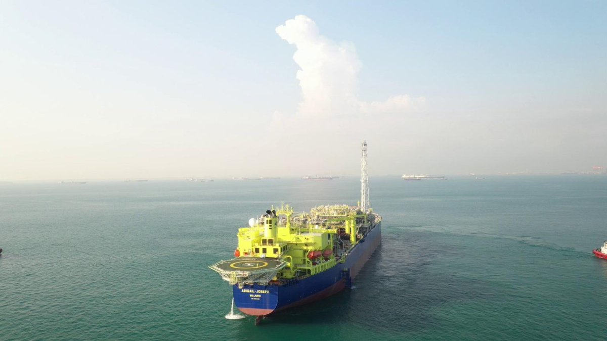 getmanupco's tweet image. FPSO Abigail-Joseph arrives the shores of #Nigeria. 

Prior to her sail-away from Keppel Shipyard in #Singapore back in February, the FPSO underwent a 7 months upgrade in what is believed to be the world’s fastest delivery of a brownfield #FPSO modification and upgrading #project