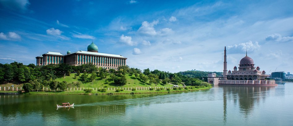 thefreelancetr1's tweet photo. #Putrajaya, Malaysia’s Administrative Capital and one of the best places to visit in #KualaLumpur #Malaysia Read more: https://t.co/LVwMpmNURI #VisitMalaysia #travelguide #traveltips #travel #travelblog #travelphoto https://t.co/bUsca7Wnpq