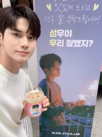 Ong_daeng's tweet photo. 어떡해 짜릿해 잘생긴 옹성우 짜릿하다.. https://t.co/omCCzq0ONV
