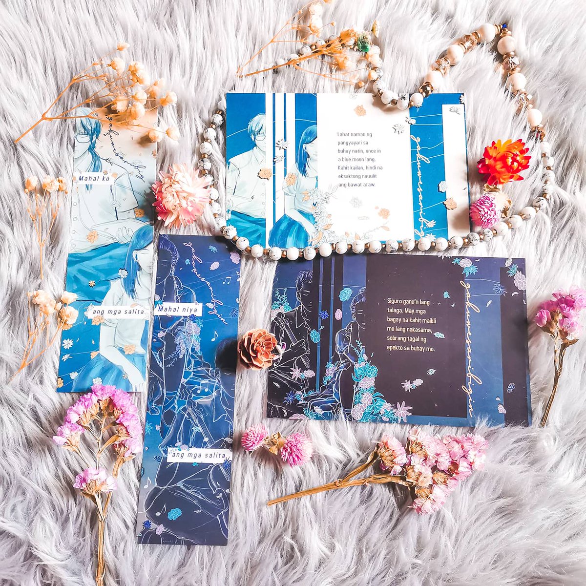 denisevanzanth's tweet photo. @LathalaPress @peachwrites 

Gaku Series Books is so beautiful 💛💙🖤

Thank you Lathala! 💖

#GakuSeries 
#LathalaPressBooks https://t.co/cbHFMMmJvj