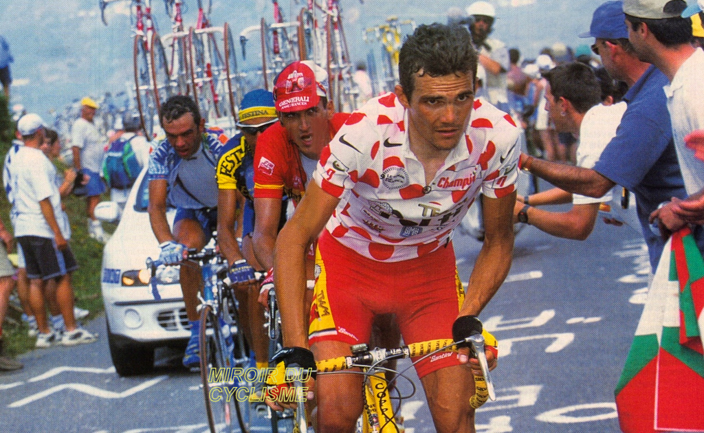 Miroir2Cyclisme's tweet photo. Richard Virenque, l'homme aux 7 maillots à pois du meilleur grimpeur du Tour de France.
Richard Virenque, the man in the polka-dot jersey of the best climber of the Tour de France, whom he won 7 times.
📷 Thierry Deketelaere 1999
#TDF1999 #TDF #cycling #cyclisme https://t.co/d76QQ5yAJA