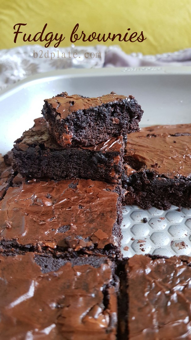 b2dplate's tweet photo. Fudgy brownies π
.
.
https://t.co/fE4WOU79YN
.
#b2dplate #brownies #fudgybrownies #desserts #weekendvibes #weekend #sweettooth #food #foodporn #foodie #instafood #homemade #yummy #foodphotography #foodstagram #delicious #chef #cook #foodblogger #foodlovers https://t.co/5SsdsH0niA