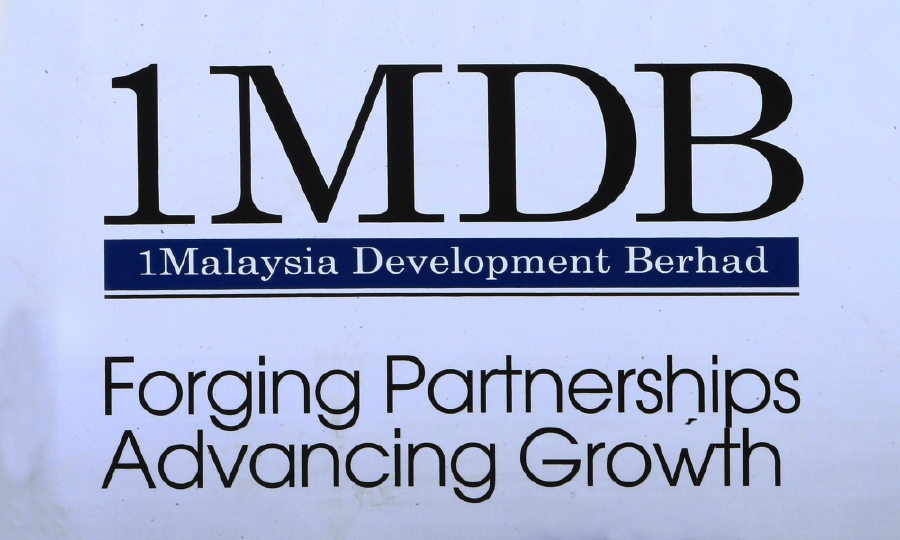 The 1 Malaysia Development Berhad (1MDB) scandal is the story unprecedented greed and corruption. 1/While billions of dollars were looted, the Malaysian people did not let it slide its handling carries valuable lessons for Kenya...---A thread---