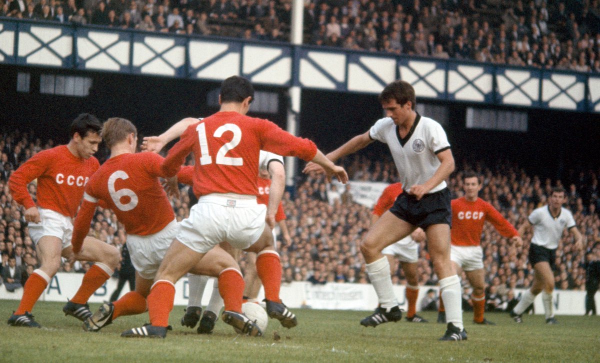  |  #OnThisDay in 1966, Goodison Park hosted a  @FIFAWorldCup semi-final, the fifth of five games in the tournament held at The Grand Old Lady. West Germany - Soviet Union ☭ Haller, Beckenbauer; Porkuyan 38,427 attendance @EvertonHeritage